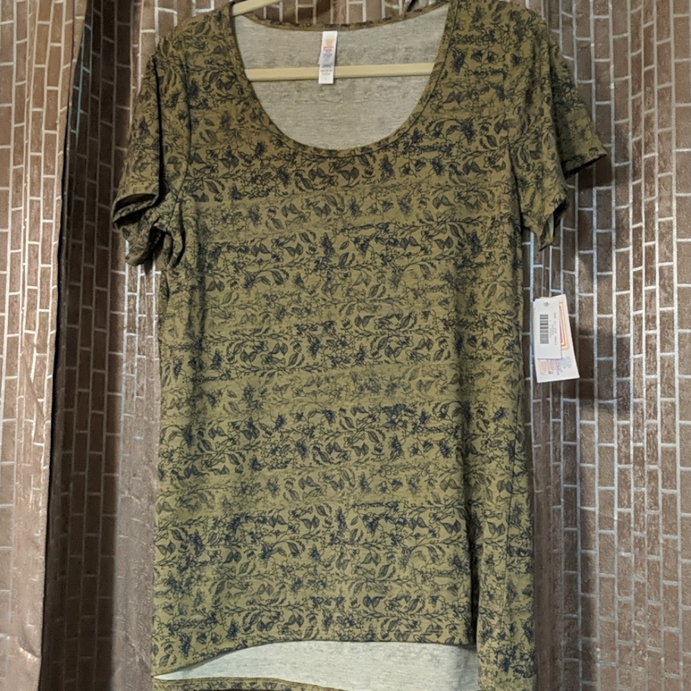 LuLaRoe Classic Tee